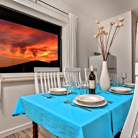 Apartman Coastal Charm Duplex Trogir